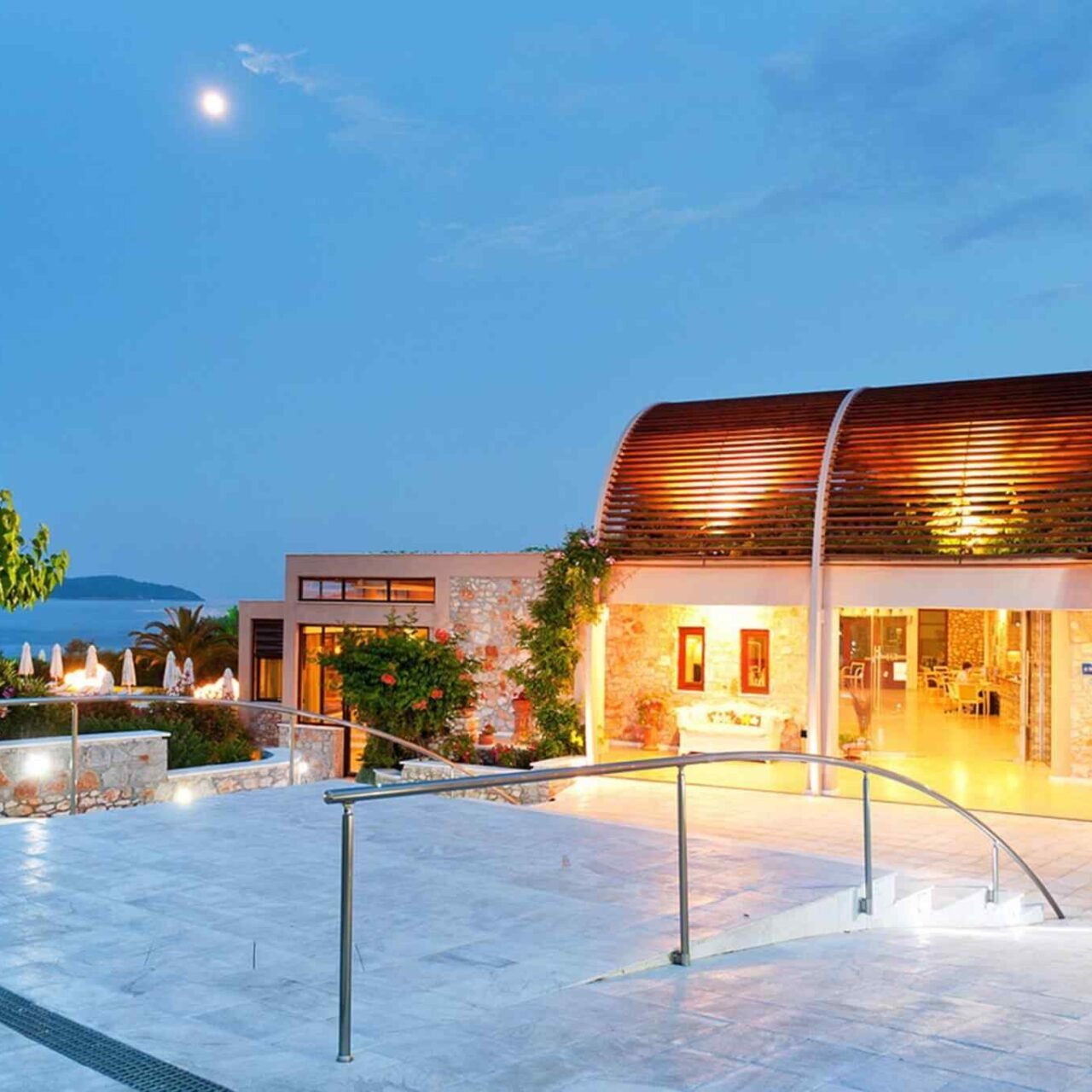 https://lazer.classificadosbalsas.com/wp-content/uploads/2017/08/resort-2-1280x1280.jpg